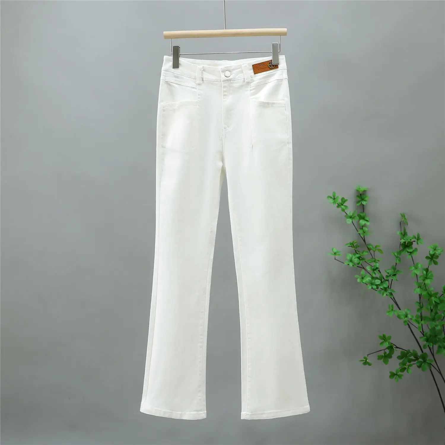 High-Quality Casual Jeans Female 2026 Spring Autumn New High-waisted Cowboy Nine Pants Women Temperament Fashion Denim Trousers