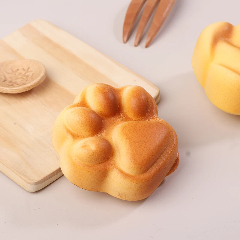 Slow Rebound Pinch Music Decompression Vent Toy Squishy Slow Rising Caramel Color Cat Claw Bread