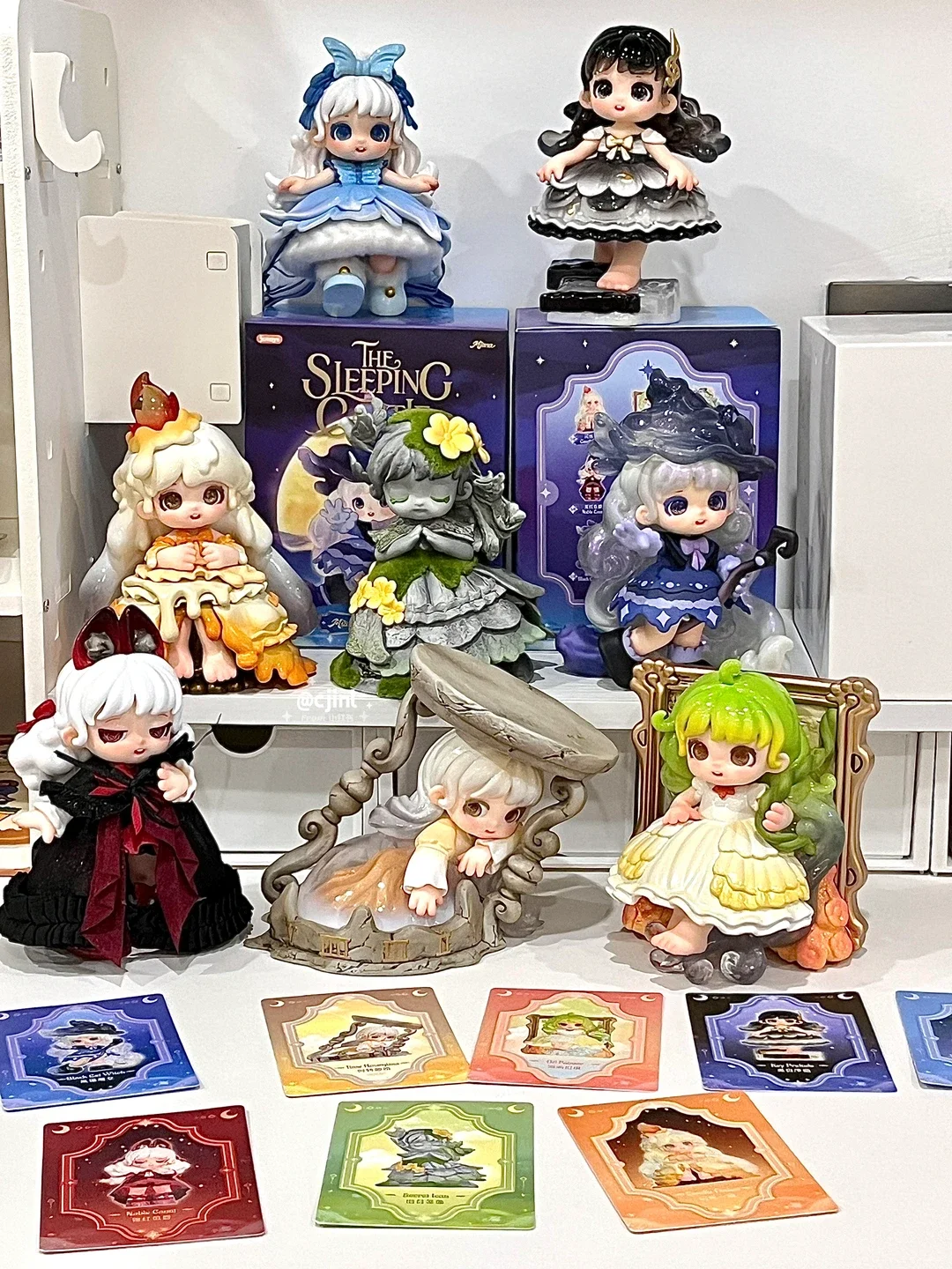 

Миана древний замок, загадочная слепая коробка, кавайная фигурка, модная игрушка, украшение для рабочего стола, милые коллекционные праздничные подарки