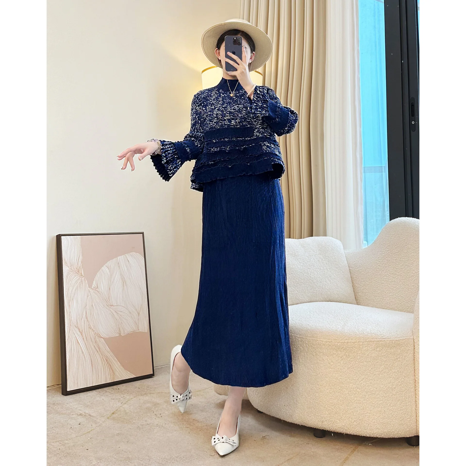 

Miyake Fold 2025 Winter New Half High Collar Fashionable Two Piece Set with Temperament Loose Top and Half Skirt Set for Women