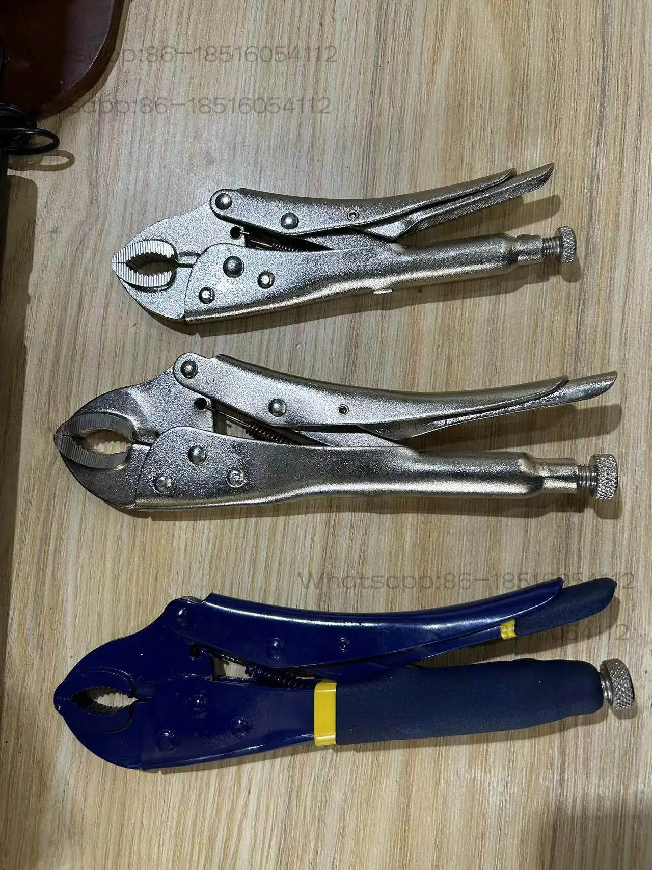 Factory inventory, strong pliers, daily repair tools are original.