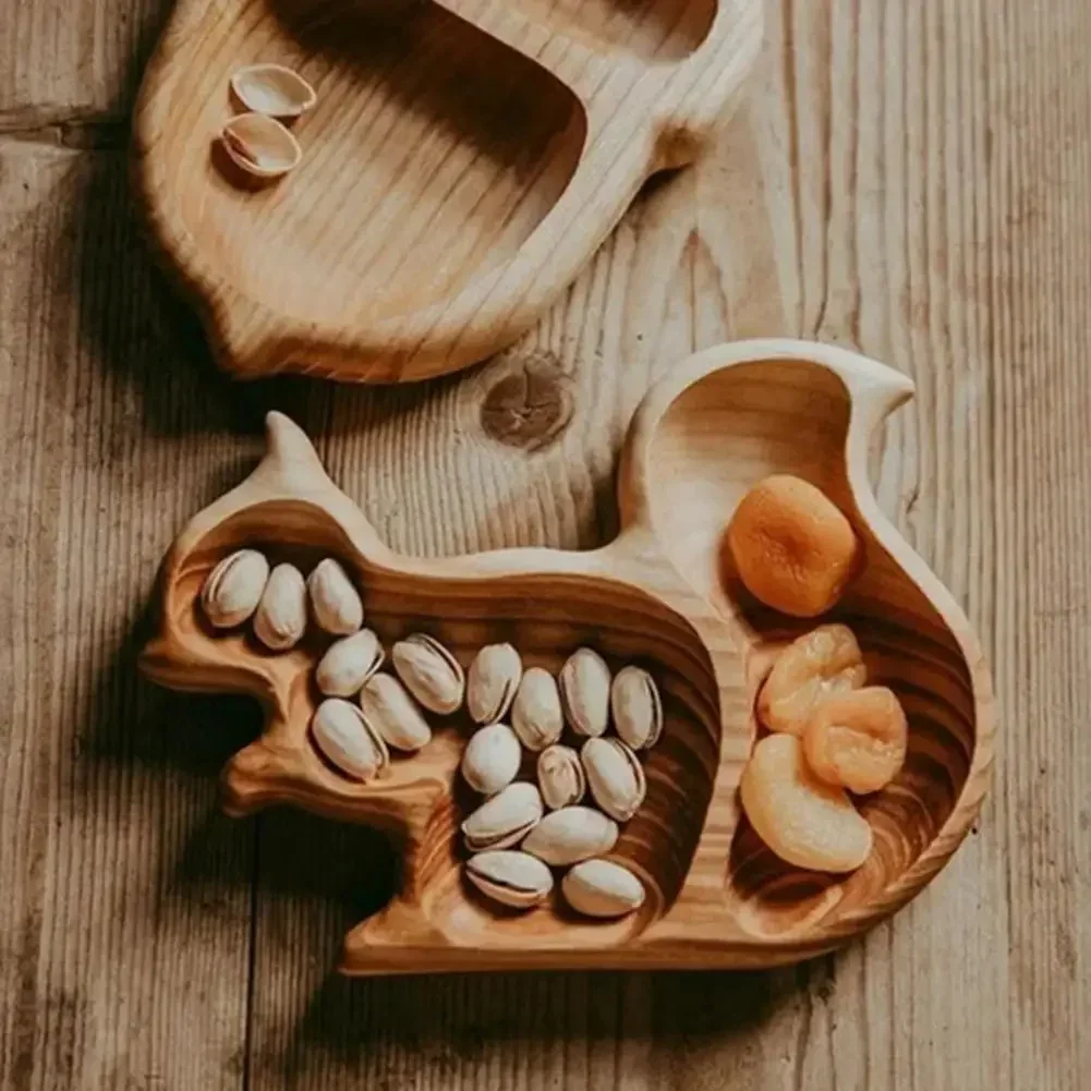 Portable Snack Plate Space-saving Storing Squirrel Wooden Snack Tray Pear Apple Fruit Tray Nut Container Tableware Accessories