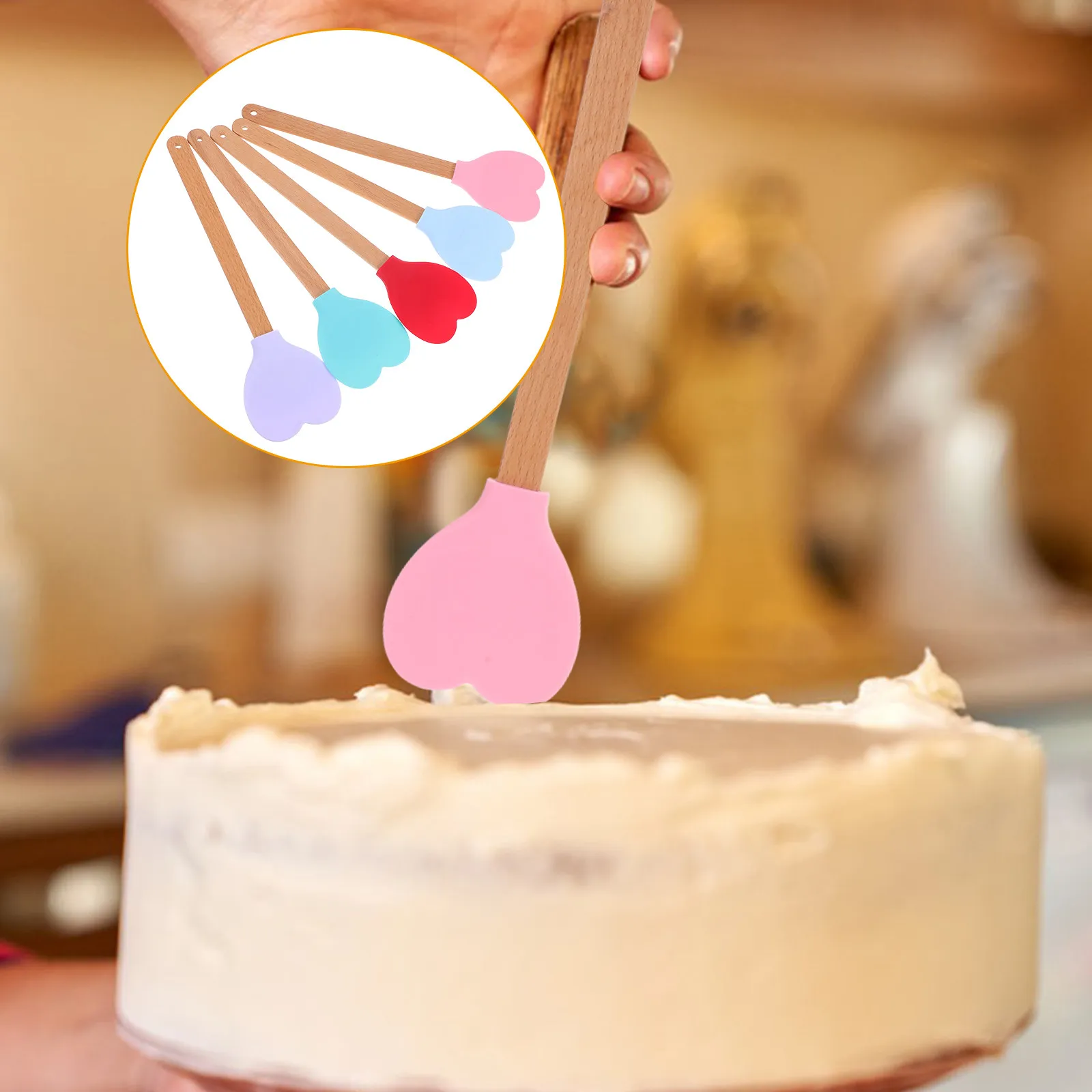 

5Pcs Silicone Heart Spatula Heatproof Nonstick Flexible Baking Utensil Set for Mixing Stirring Scraping Frosting Batter Home