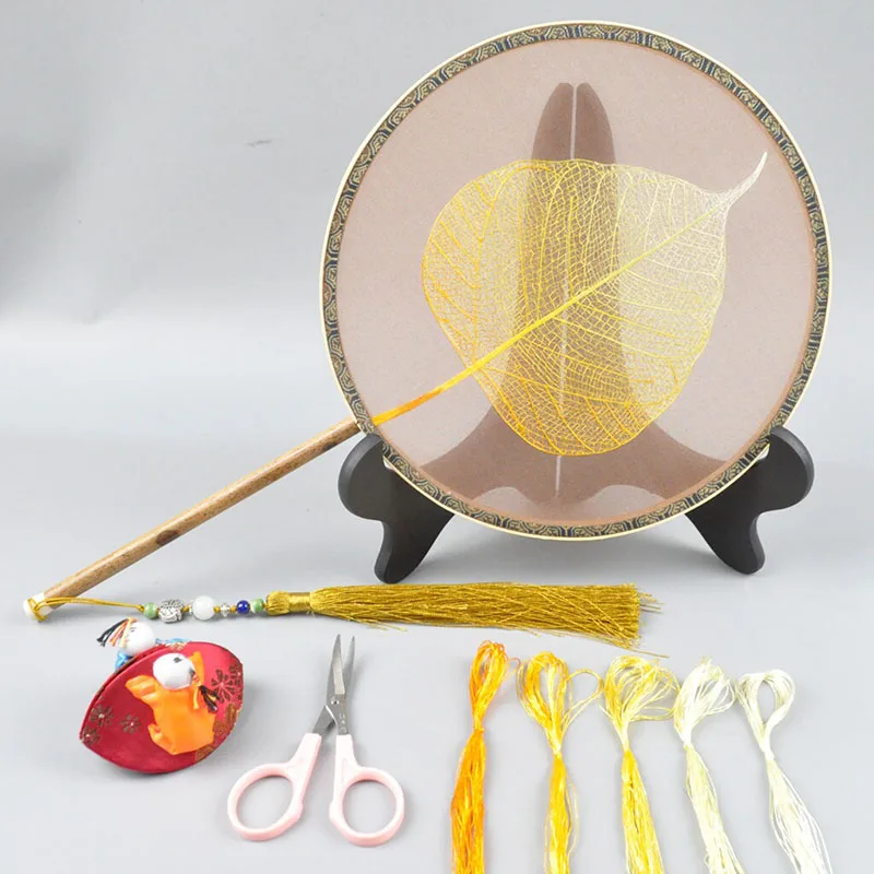 

Suzhou Embroidery DIY Kit for Beginners, Traditional Handmade Chinese Embroidery Art Craft Set Sewing Needlework Supplies