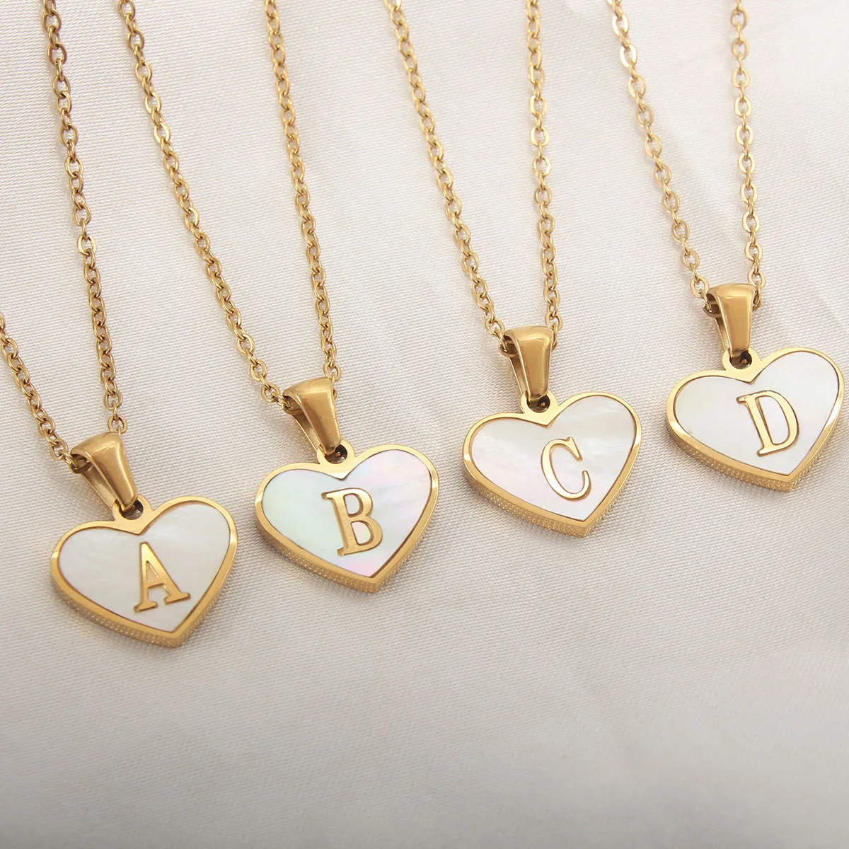 Cute Initial Letter Heart Pendant Necklace For Women Girls Metal Copper A-Z Alphabet Love Heart Charm Chain Choker Jewelry Gifts