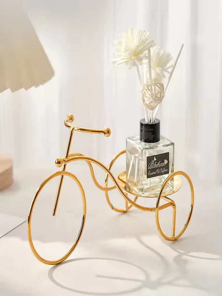 Tricycle Modern Golden Candle Holder Home Decorations Candlestick Stand For Candles Container Christmas New year Room Table Deco