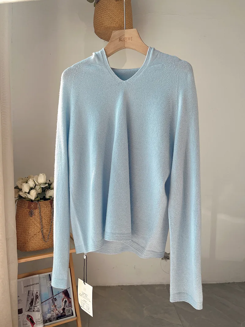 Birdtree 100% Merino Wool Hooded Knit Undershirt,Women Seamless Full Sleeve Shirt,Autumn Winter Knitwear Inner Pullover T59608JF