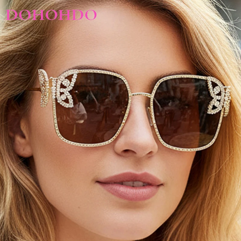 Trendy Oversized Square Sunglasses Women New Designer Rhinestone Butterfly Metal Frame Sunglasses Travel Shades Eyeglasses UV400