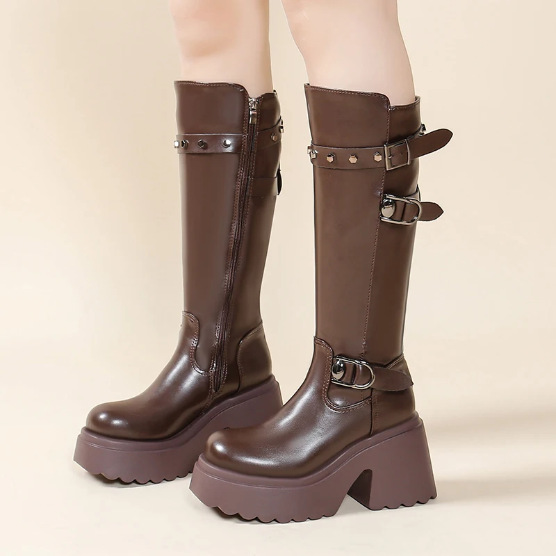 Designer Women Knee… - image