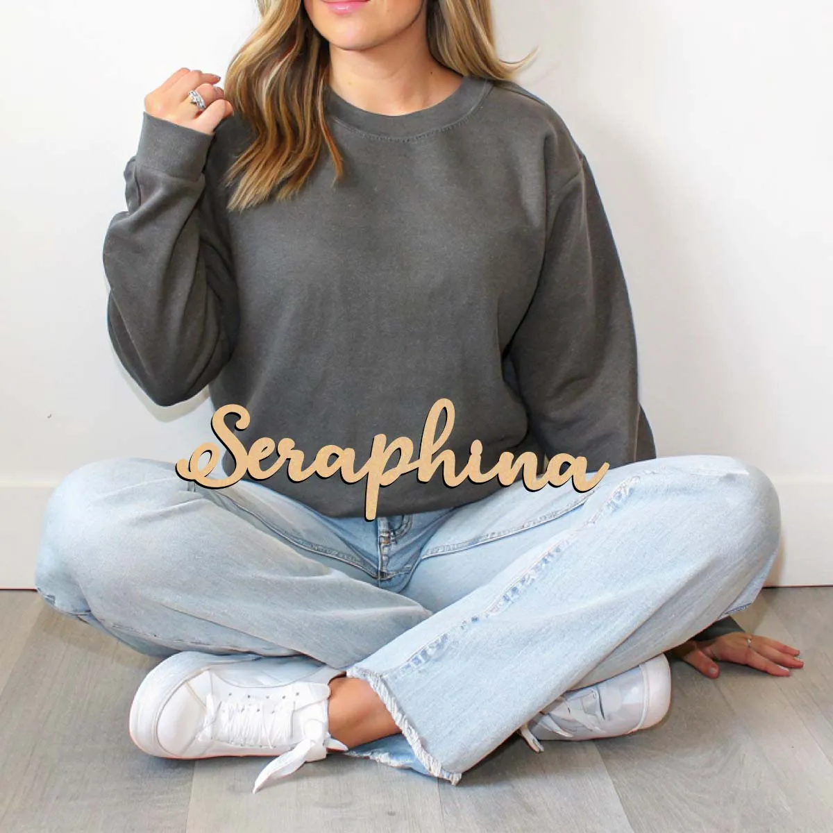 1pc Lovely Seraphina example Customized Name Wooden Decor Laser-Cut Sign Wood Material Holiday Decorations