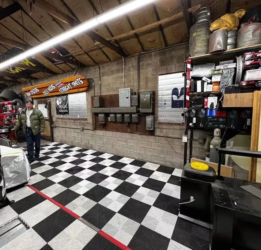 High-strengh Best Selling Interlocking Garage Floor Tiles/removableInterlocking Floor Mats For Warehouse plastic flooring