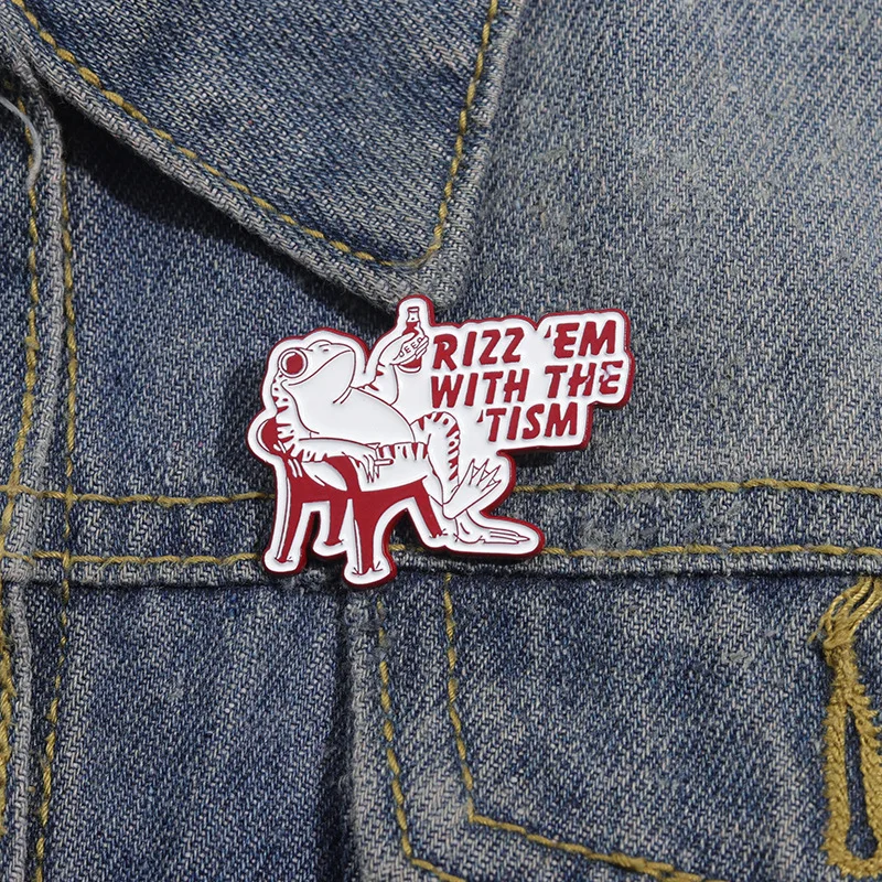 

Fun animal frog Enamel Pins Cute cartoon beer frog Alloy drip oil brooch Fashion Creativity Clothing Backpack Accessories