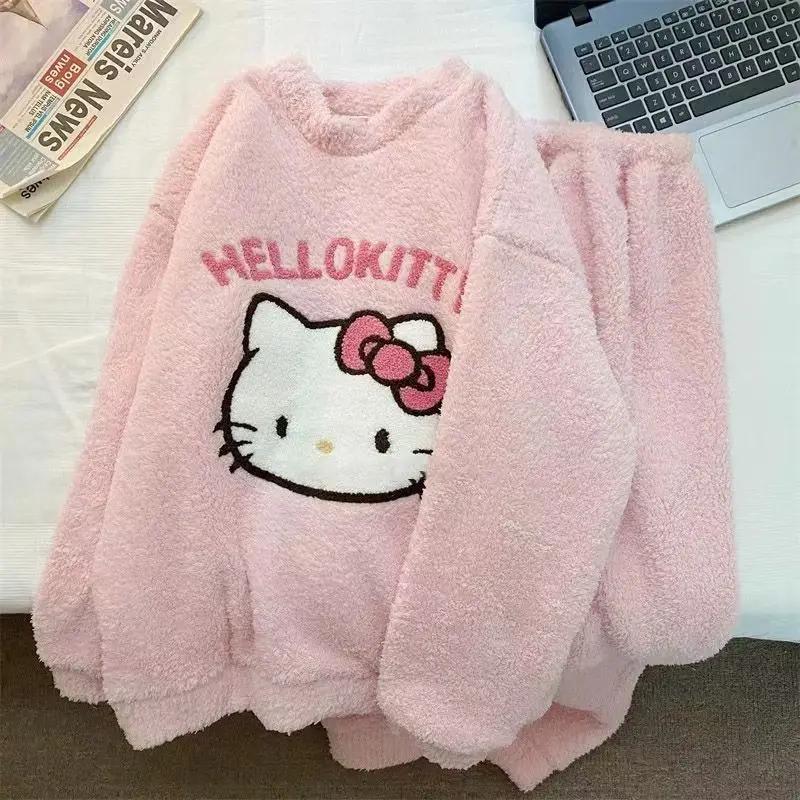 

Winter Women's Cartoon Pajama Set Hello Kitty Pajamas Cute Loungewear Warm Comfortable Loose Pajamas Two-Piece Set