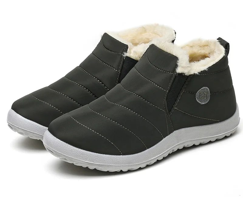 Men’s Fur-Lined Winter Boots 13