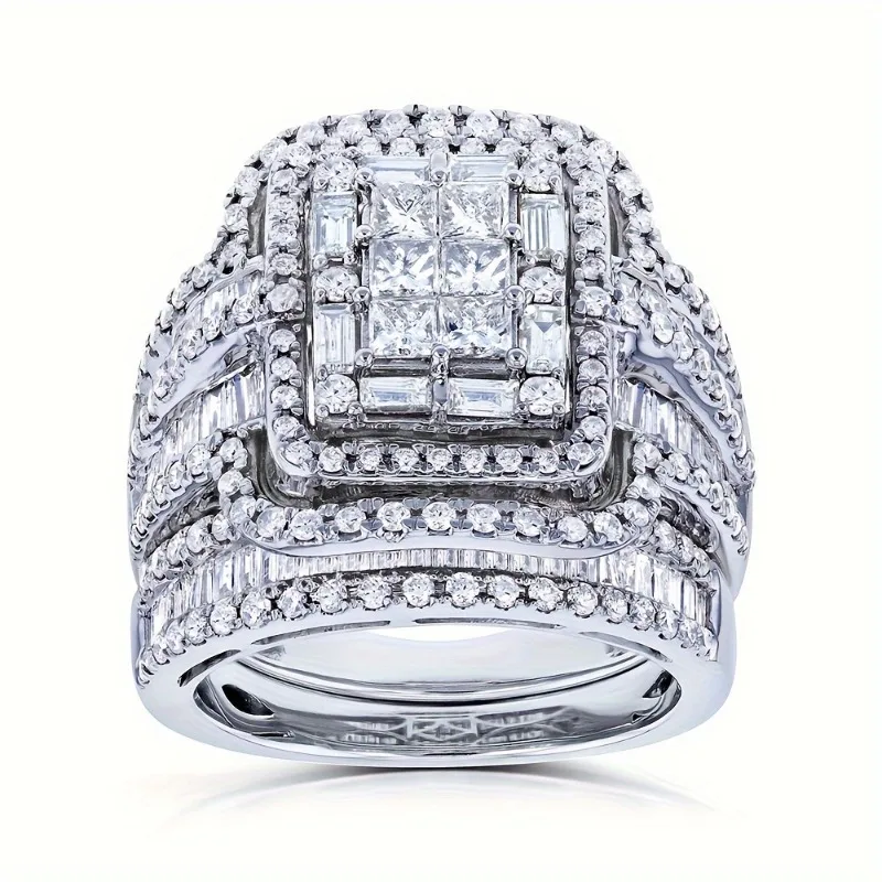 A Luxurious and Fashionable Men's Ring Suitable for Engagement and Wedding Dinner Parties Important Anniversaries Grand Parties