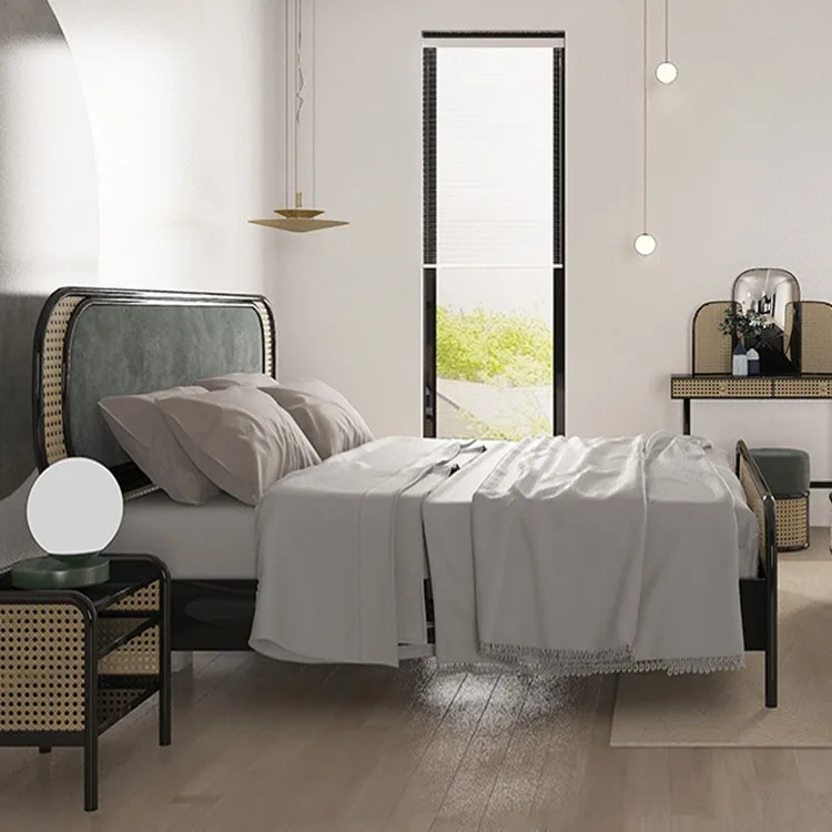 سرير الروطان من الخشب الصلب الاسكندنافي B & B غرفة نوم بتصميم ياباني إبداعي