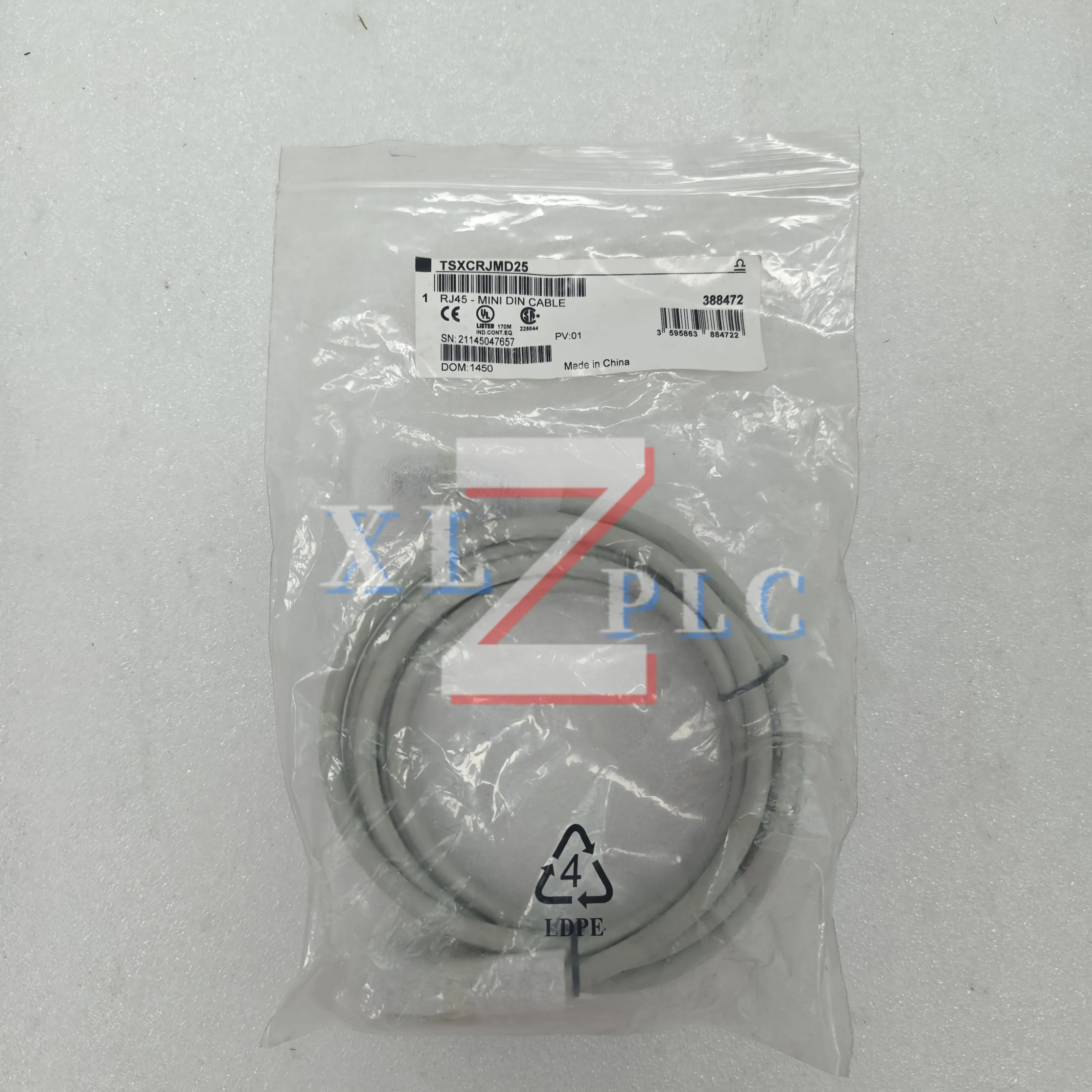 

Programming Cable new in box TSXCRJMD25