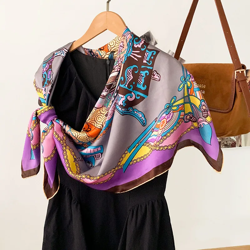 100% Mulberry Silk Scarf for Women, Autumn/Winter Versatile 110cm Large Square Scarf, Silky Shawl Wrap