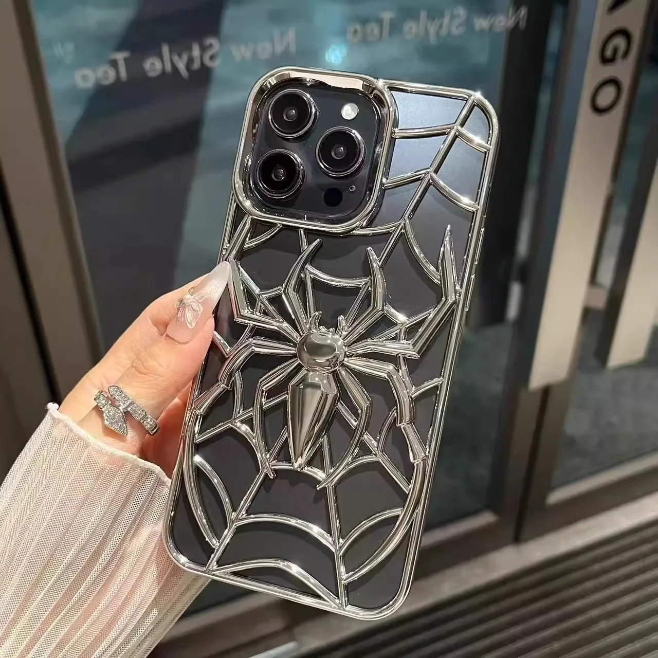 Lustige 3D-Hohlspinnen-Hülle für iPhone 14, 15, 16 Plus, weiche TPU-Beschichtung, Wärmestrahlungsabdeckung für iPhone 13, 12, 14, 15, 16, 17 Pro Max – Detail 3