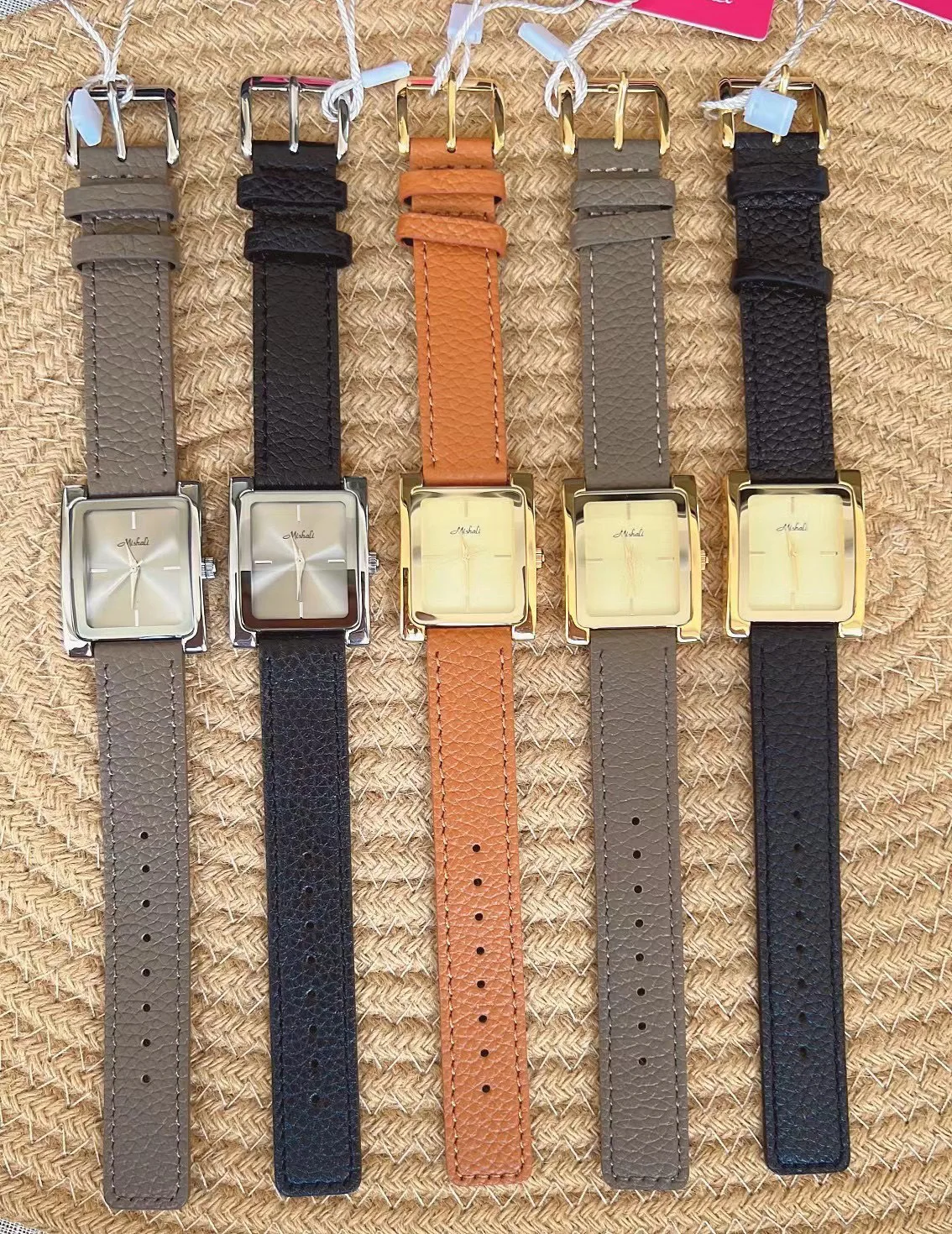 New Women Watch Quality Light Luxury Brand Temperament Business Simple Belt Waterproof Ladies Fashion Quartz Clock Watches Gift
