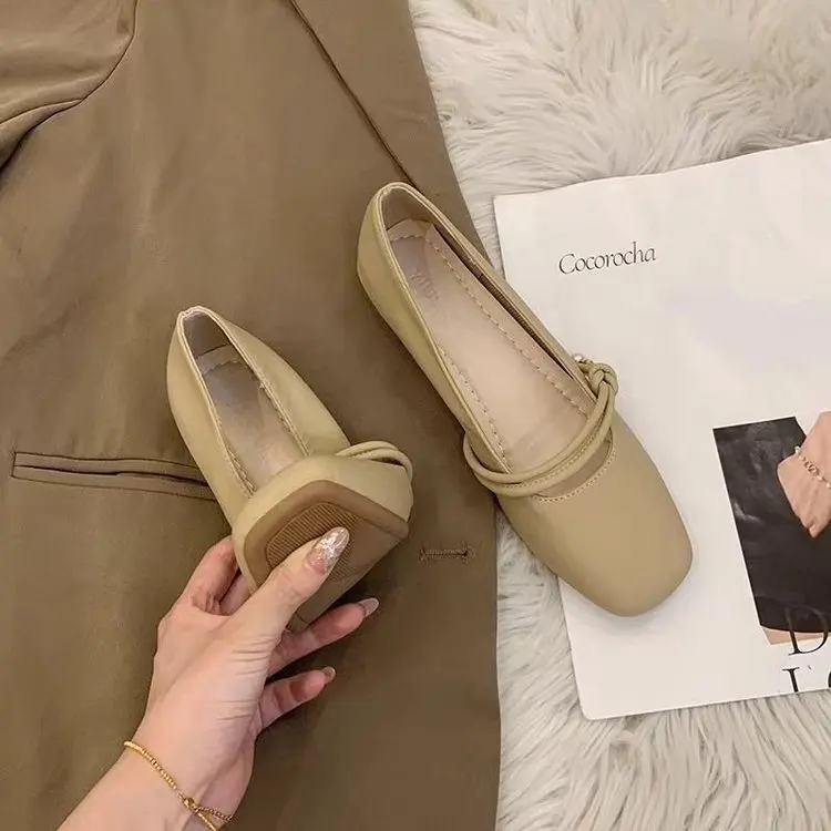 Mary Jane Women's Shoes 2026 New Small Leather Single Shoes Women's Spring Evening Breeze Flat Grandma Scoop Shoes