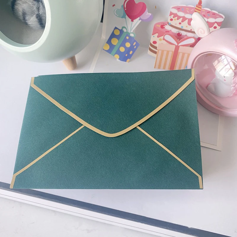 50pcs/lot Green Envelope Small Business Supplies Western Postcarrd Gilding Paper Invitations Envelopes for Wedding Invitations