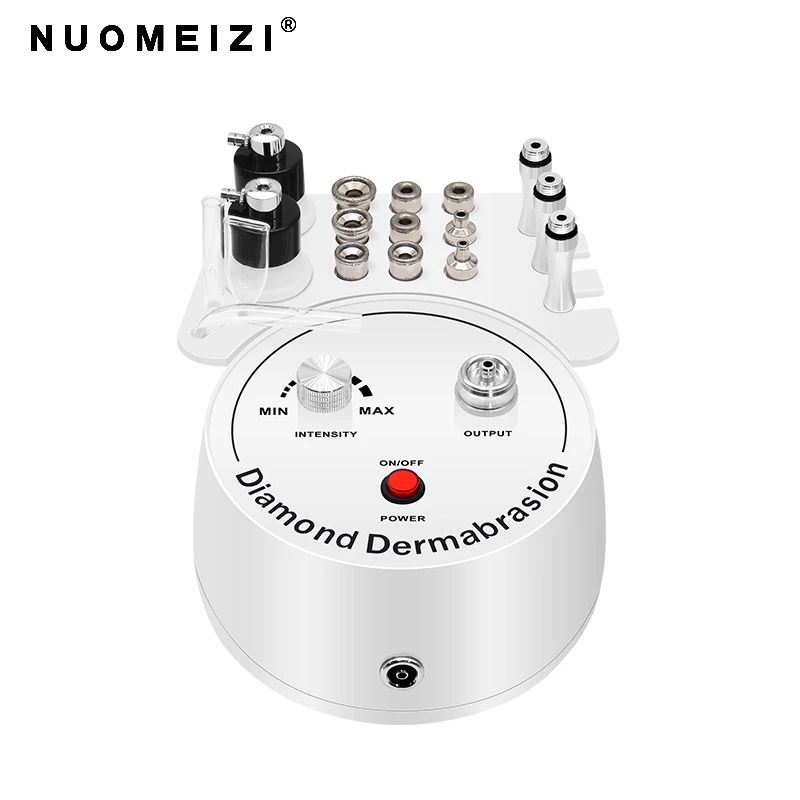 آلة تقشير الجلد الماسية لإزالة الرؤوس السوداء وتجديد شباب الوجه مع أطراف مكنسة كهربائية باللون الأسود