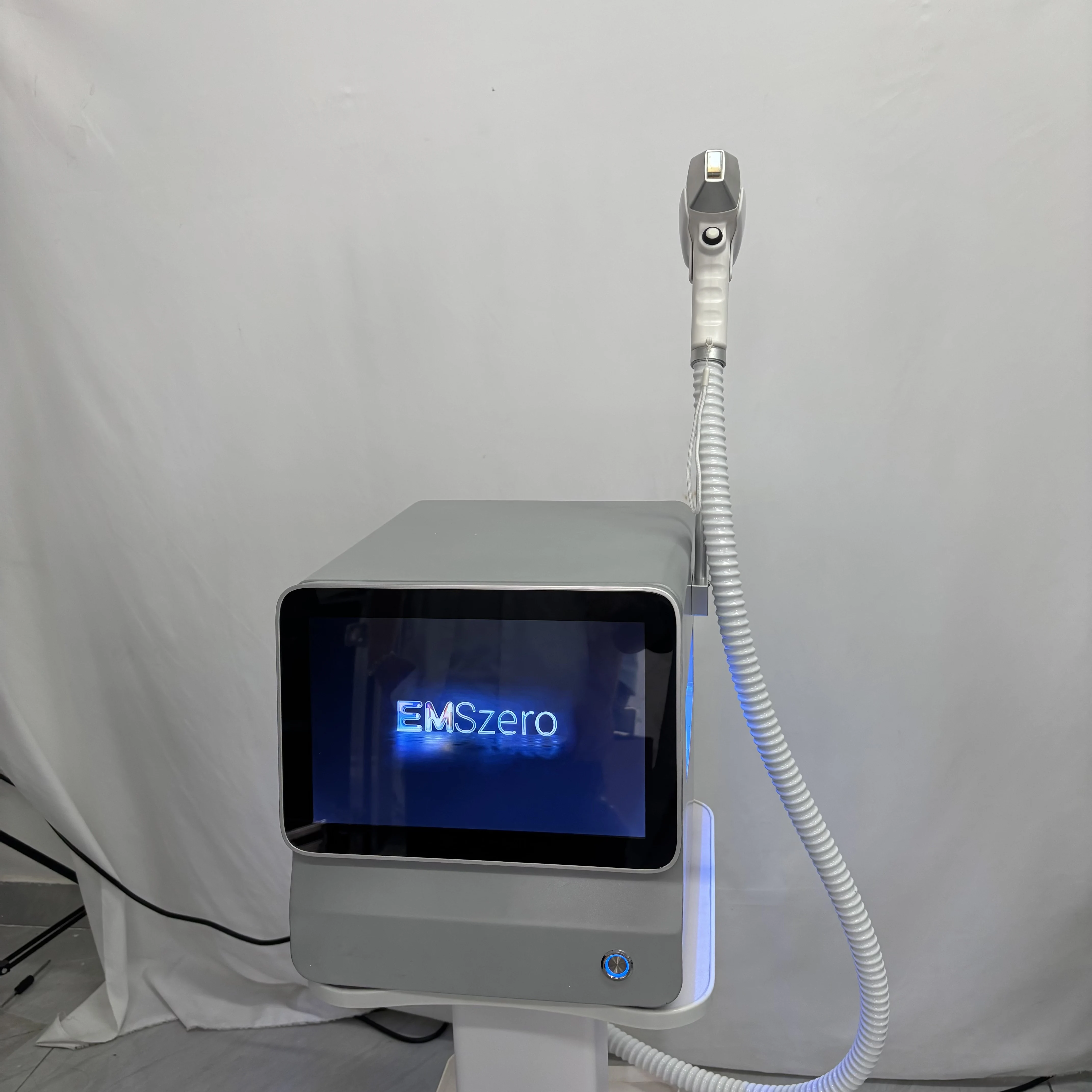 

Портативное профессиональное устройство Ice Titanium 808 нм IPL для постоянного удаления волос Lipo, диодная депиляция, 3 волны, лазерное устройство для тела, александритное устройство