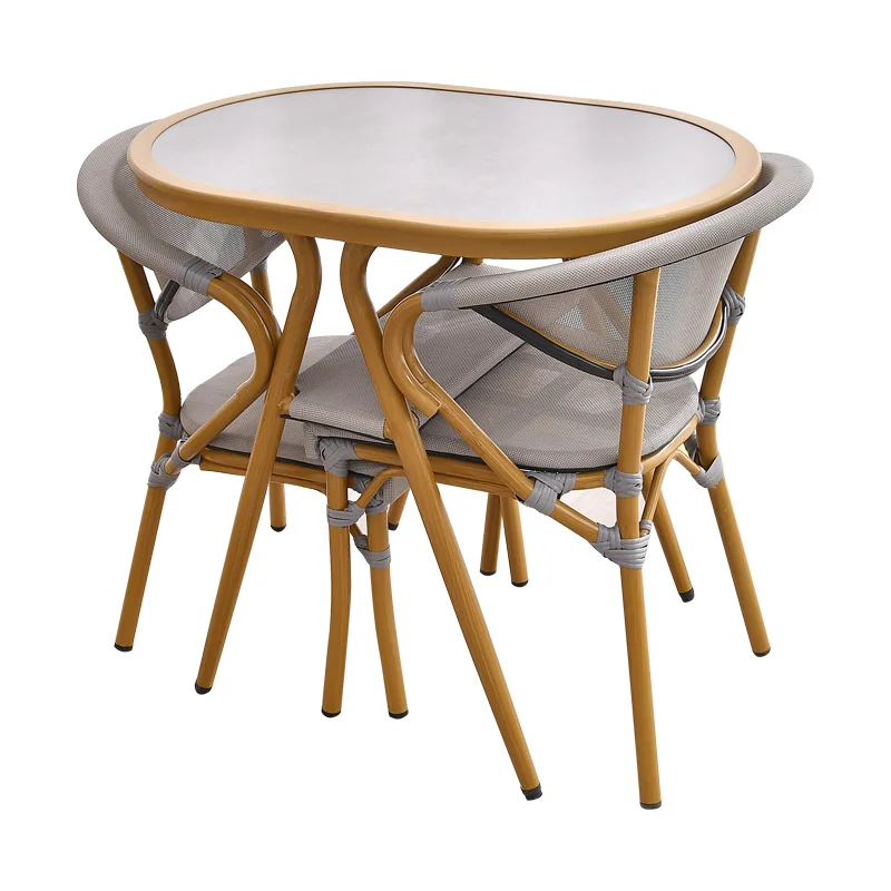 

Небольшой столик и стул для отдыха на балконе, комбинированный стул из трех частей из ротанга для небольшой квартиры