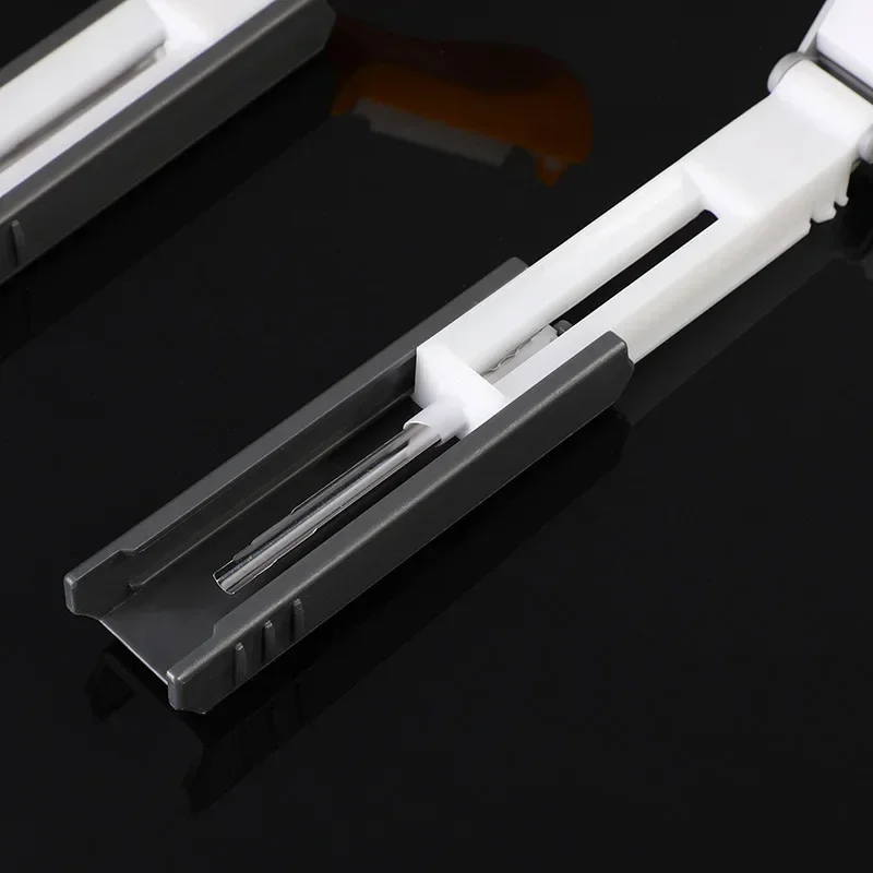 Manual Tobacco Roller Single Tube Cigarette Rolling Machine Portable Hand Roll Cigarette Maker Smoking Accessories