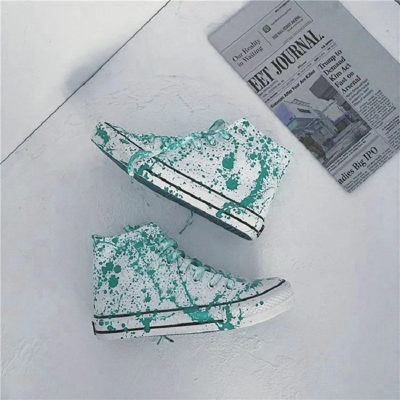 موضة الكتابة على الجدران الأرجواني أحذية رياضية الفتيات الفتيان حذاء ارتحال مسطح 2022 جديد الجدة رسمت باليد المرأة قماش حذاء رياضي