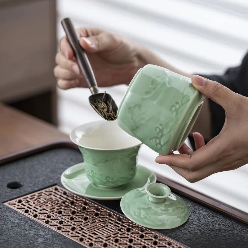 New Guanshan Kung Fu Tea Set: Celadon Chinese Tea Pot, Tea Cup, Office Business Gift Ceramics