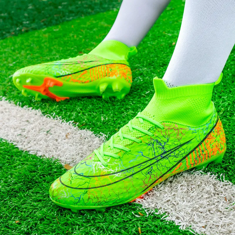 Trendy Green Men\'s Football Boots Original Outdoor Anti-slip Soccer Cleats For Men Lace-up High Top Football Training Shoes Man