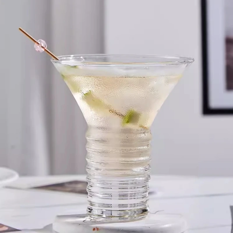 

240ml Cocktail Glasses Goblet Spiral Martini Glass Gifts for Friends Beverage Cup Cocktail Accessories