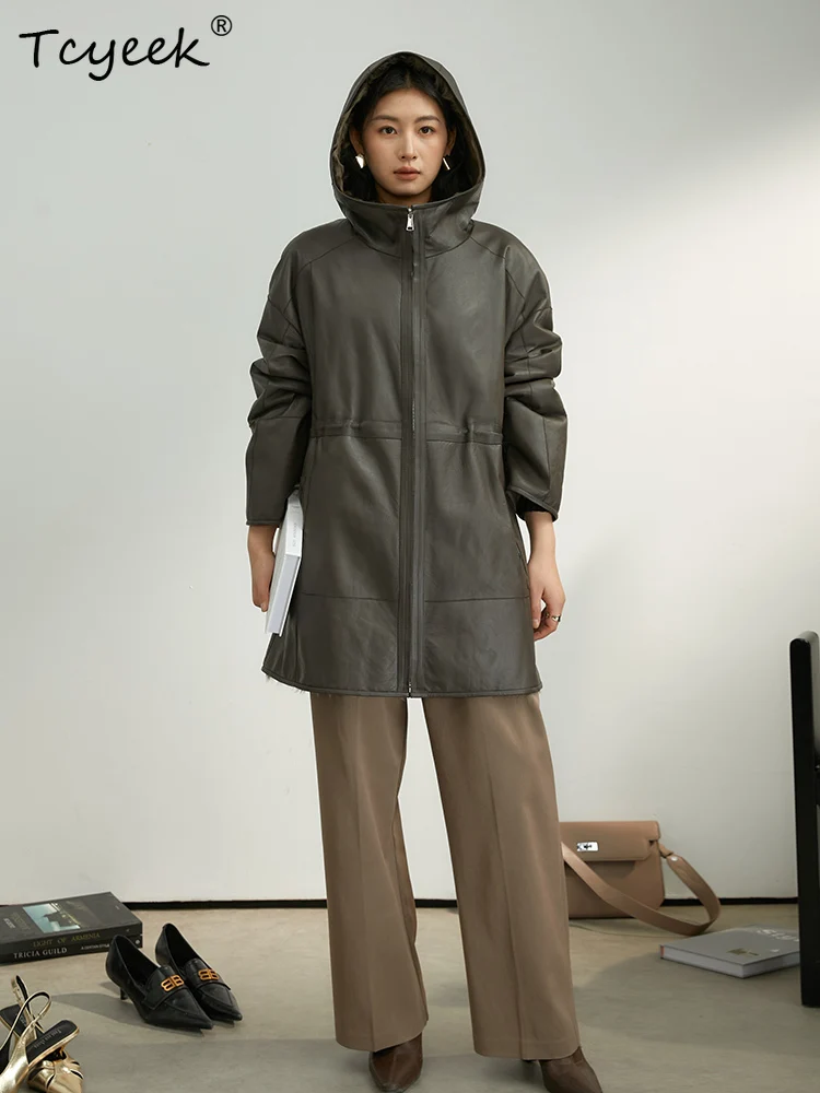 Tcyeek 울 가을 겨울 고급 트렌디 후드 양면 착용 중간 길이 여성 울 시어링 퍼 코트 여성용 모피 코트