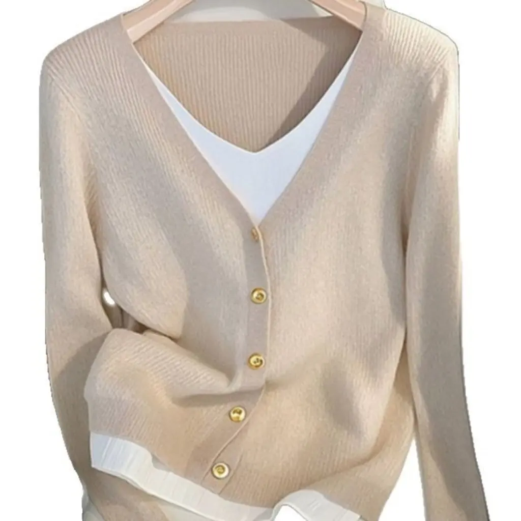 

Women's V-neck Apricot Base Sweater Fake Two-Piece Inner Spring New Barne Style Top Fashionable Casual Knitwear