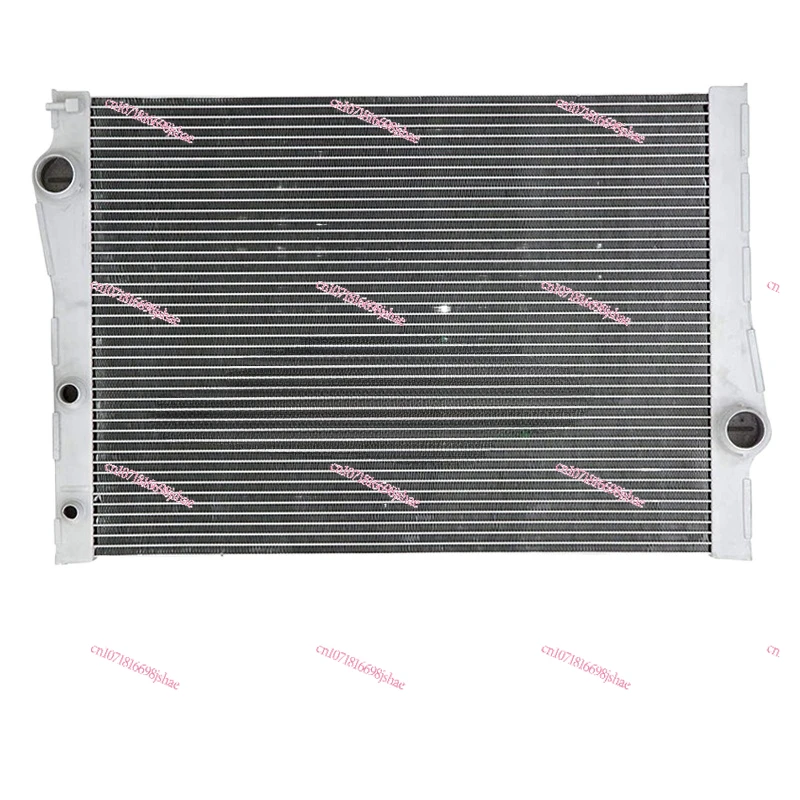 Applicable X1X3 X5X6 Coolant Radiator 118 320 325 520 525 535 730 Water Tank