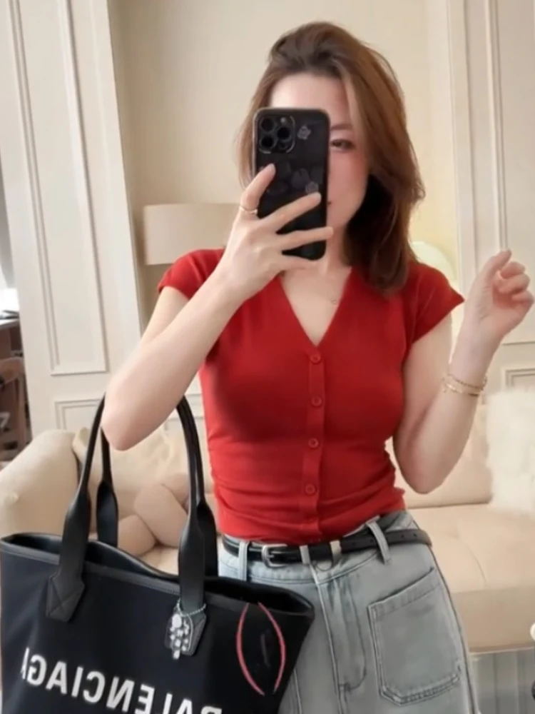 Top lavorato a maglia in seta di ghiaccio V-Ne di colore puro Estate da donna dimagrante ort Sve Base irt T-shirt ampia coreana versatile Sle