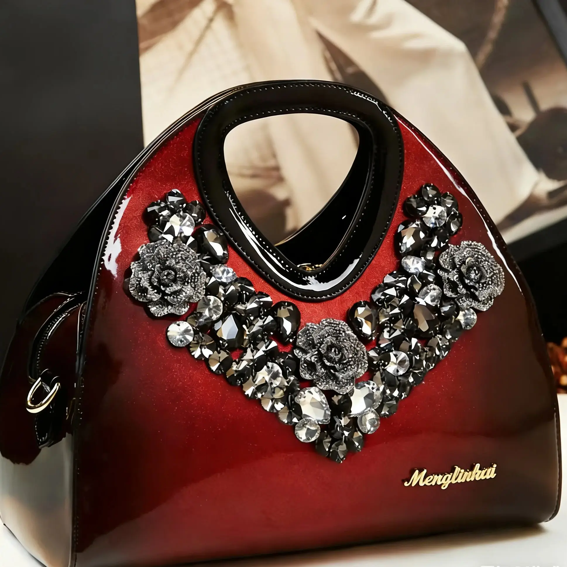 

Luxury Fashion Diamond Women Handbag Banquet Rhinestone Dumpling Bag One-shoulder Cross-body Evening Dinner Bag