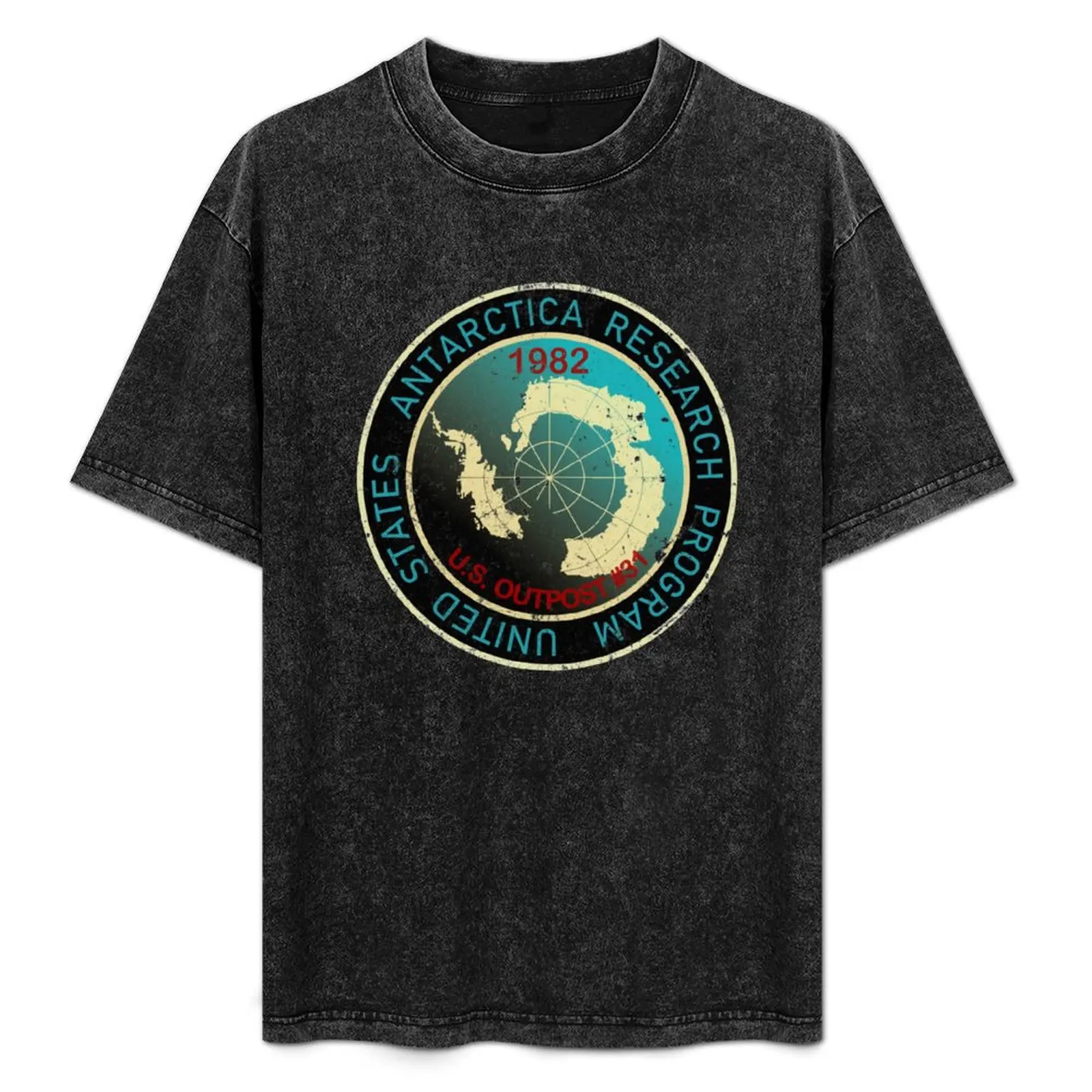 

The Thing Antarctica Research Program Outpost 31 T-Shirt Lightweight Basic Short Sleeve Shirt