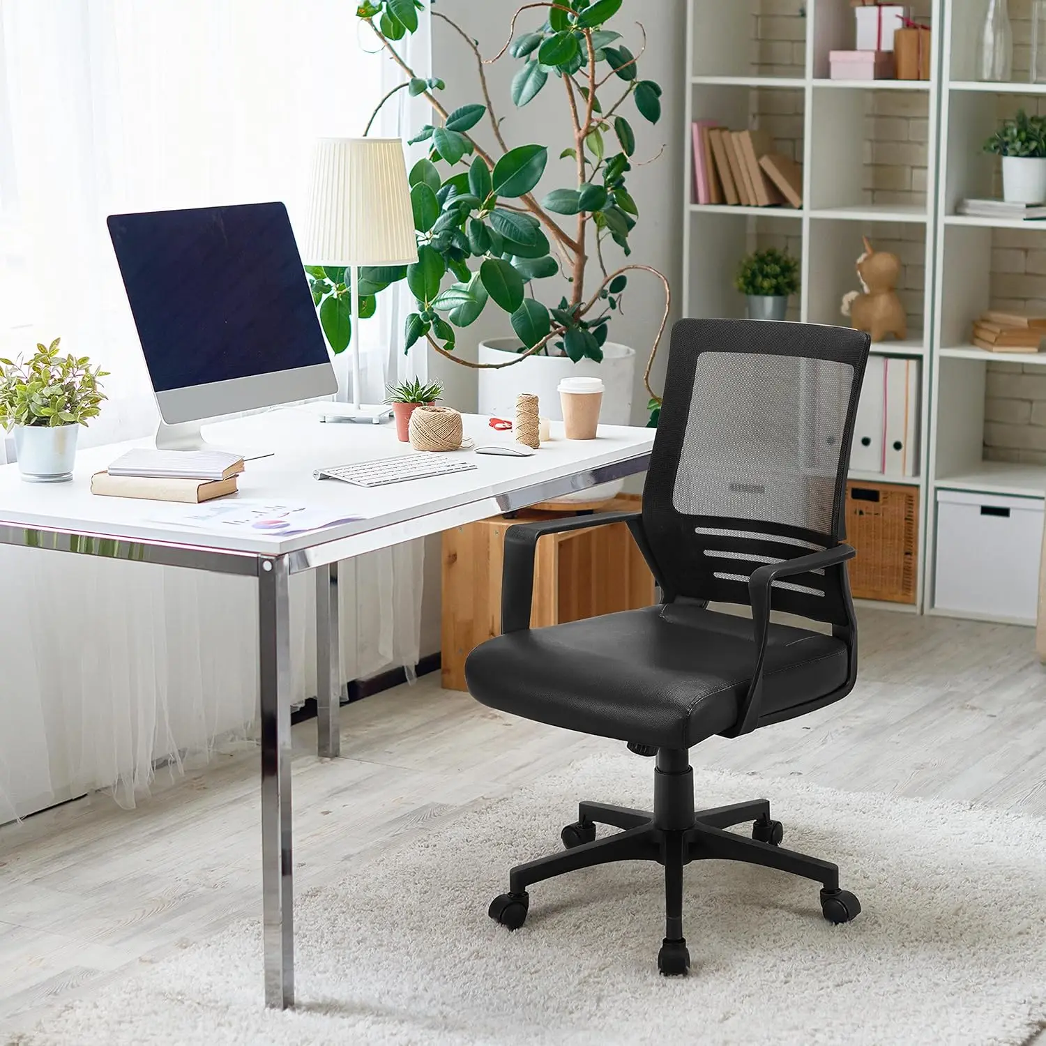 Mesh Office Chair with Rolling Casters Ergonomic Adjustable Task Chair with Leather Seat for Bain Pain Black