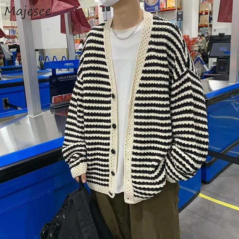 

Striped Vintage Cardigans for Men Hollow Out V-neck Autumn Casual Knitting Long Sleeve Sweater Baggy Casacas Gentle Knitwear