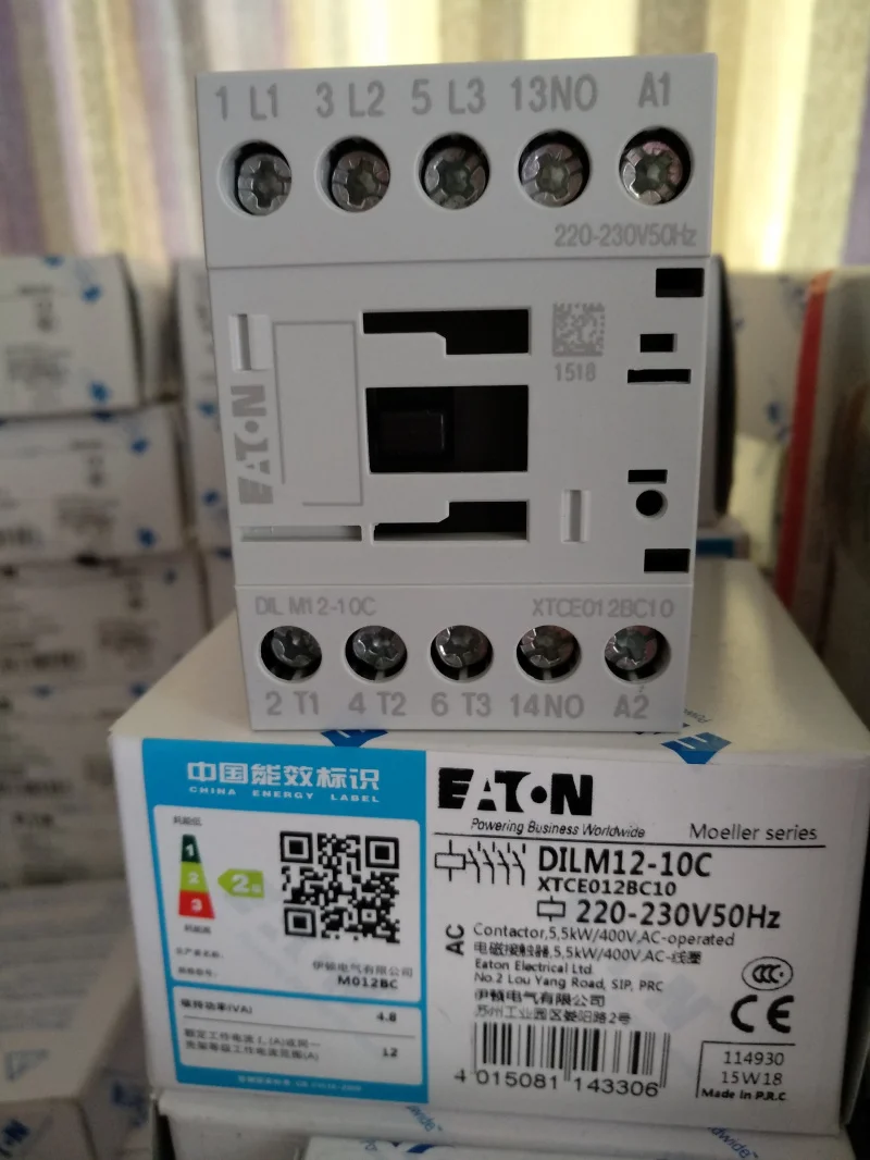 

New Original Eaton AC contactor DILM12-10C 220-230V50HZ