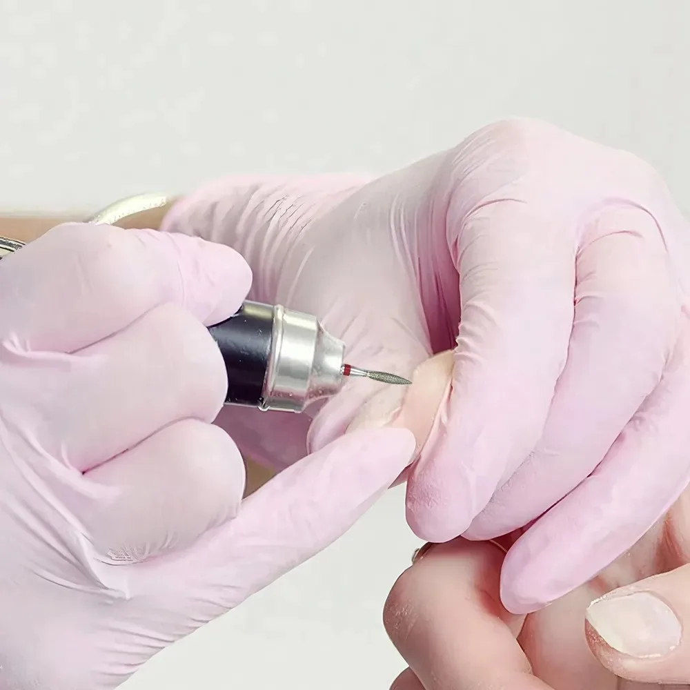 ロシア風の前処理長いスピンドル型ダイヤモンド爪やすり、角質を除去し、小さなポケットを掃除するためのダイヤモンド Dri