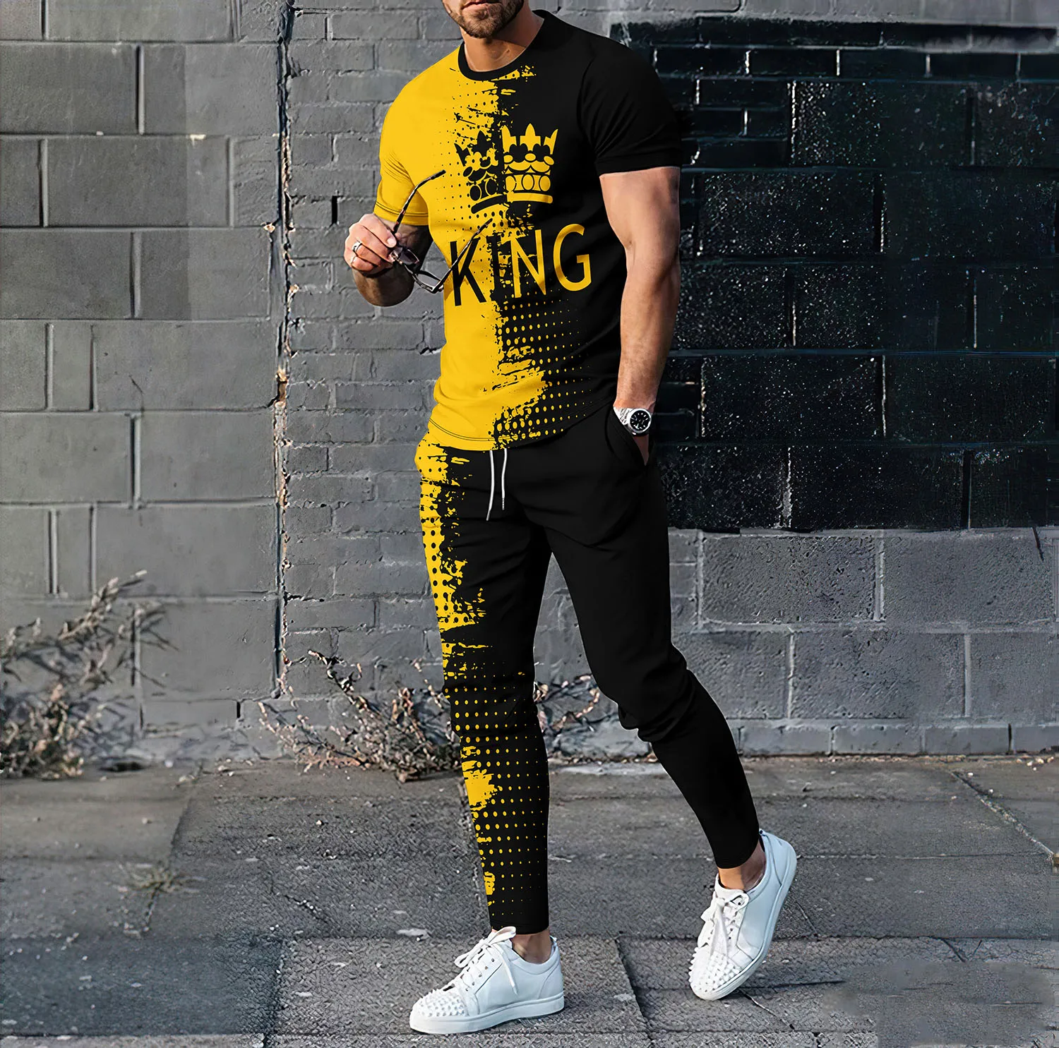 Summer Fashion King 3D Print Men Sportswear Set Casual Short-Sleeved T Shirt Pants 2-Piece Set Oversized Pullover Men Clothing