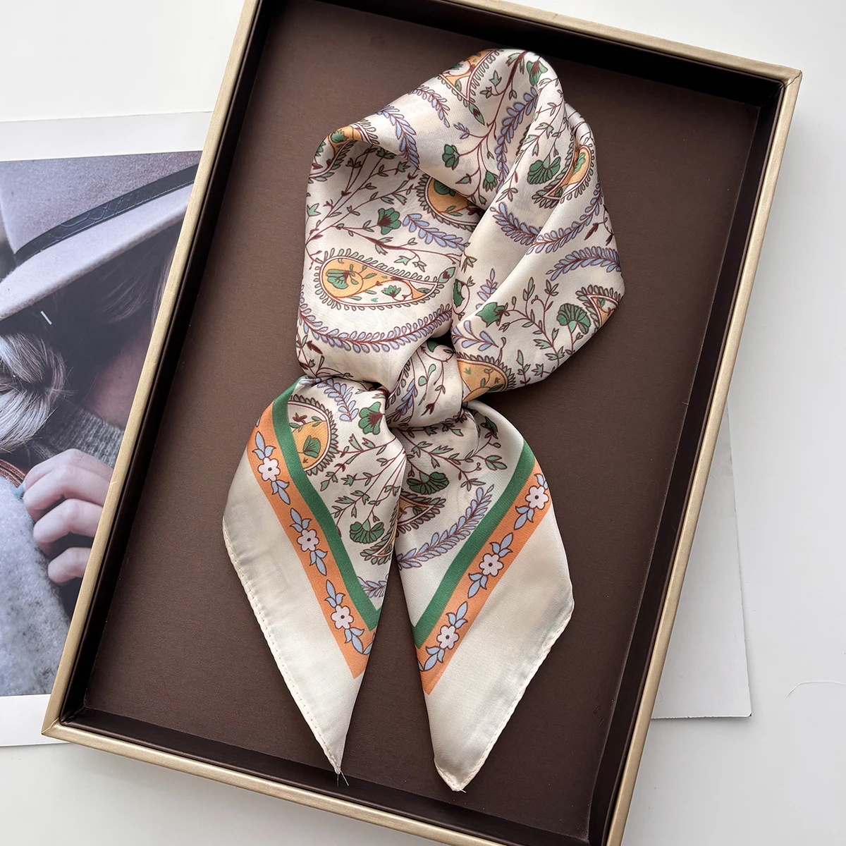 

Luxury Floral Square Scarf Soft Satin Imitation Silk Scarves For Women Bandanas Elegant Hijab Neckerchief Printed Shawl Wraps