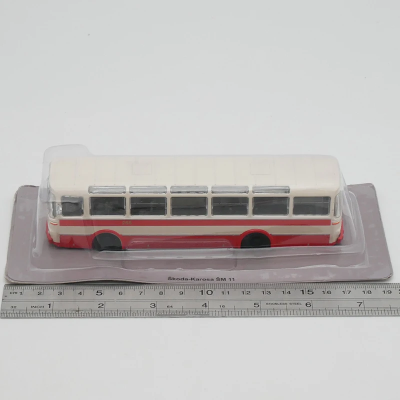 IXO 1:72 Skoda Karosa SM 11 Bus Simulation Alloy Car Model Diecast Toy Collectible Ornaments