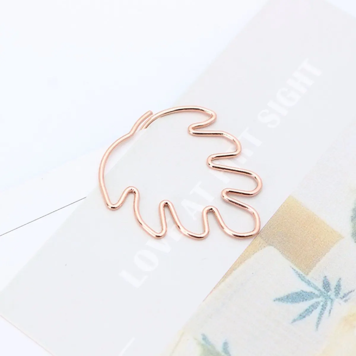 Creative Leaves bookmark Clip