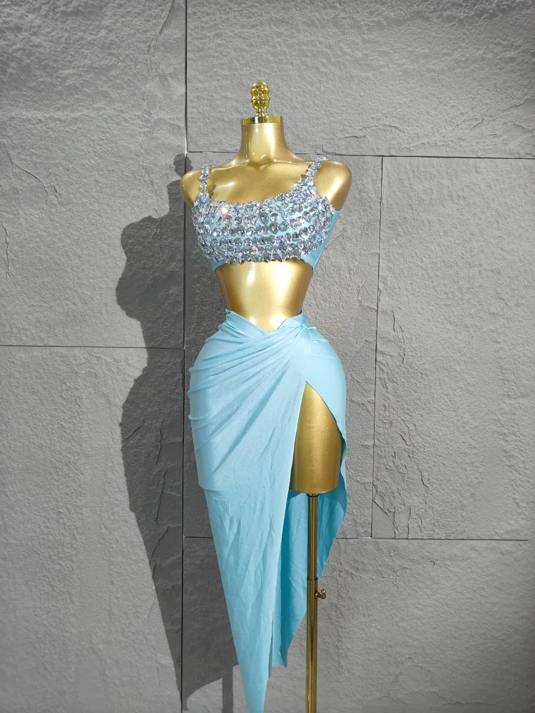 

Женский сексуальный эластичный комплект из двух предметов - украшенный кристаллами и бриллиантами, костюм с кружевной юбкой для ночного клуба, певицы и танцовщицы на сцене