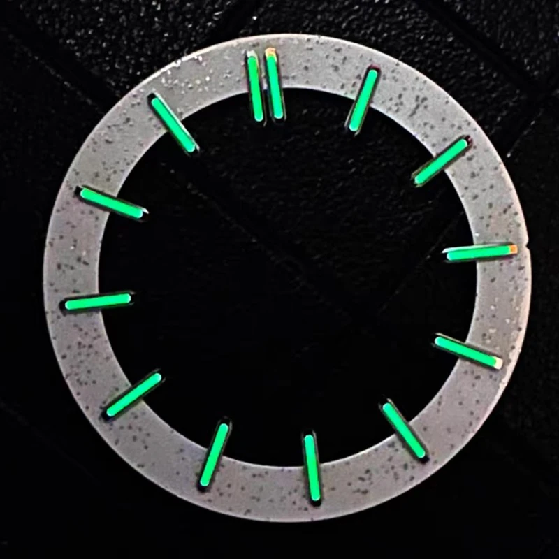 Quadrante dell'orologio da 31,8 mm Pellicola trasparente luminosa verde Cielo stellato adatto al movimento giapponese NH70